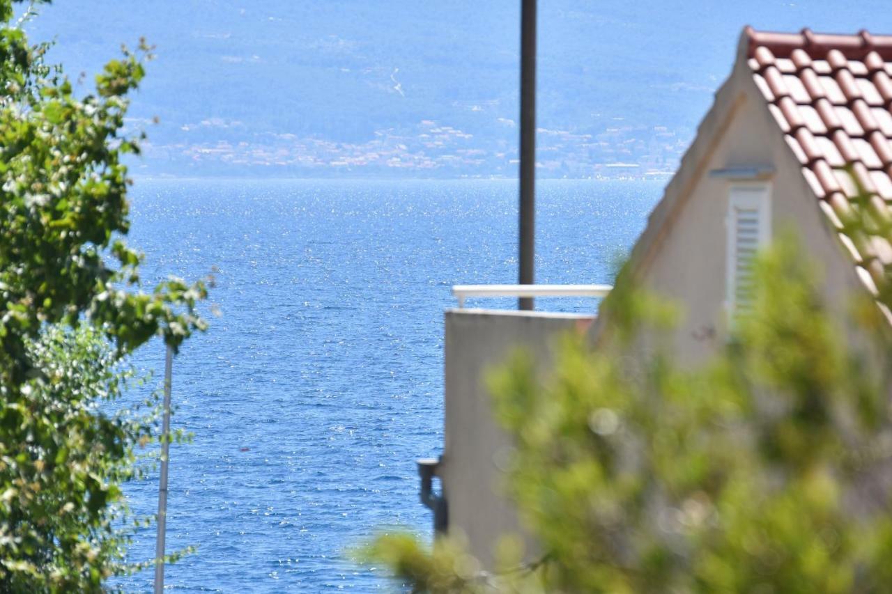 Apartmani Iva&Ante Dugi Rat Exterior photo